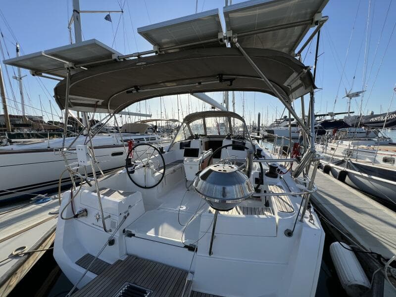 2013 Jeanneau 379