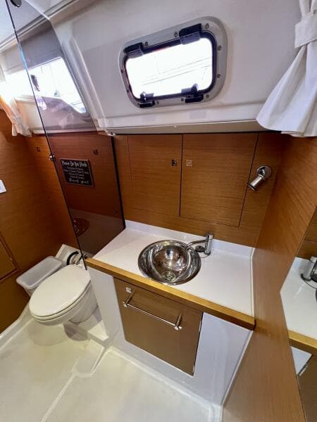2013 Jeanneau 379