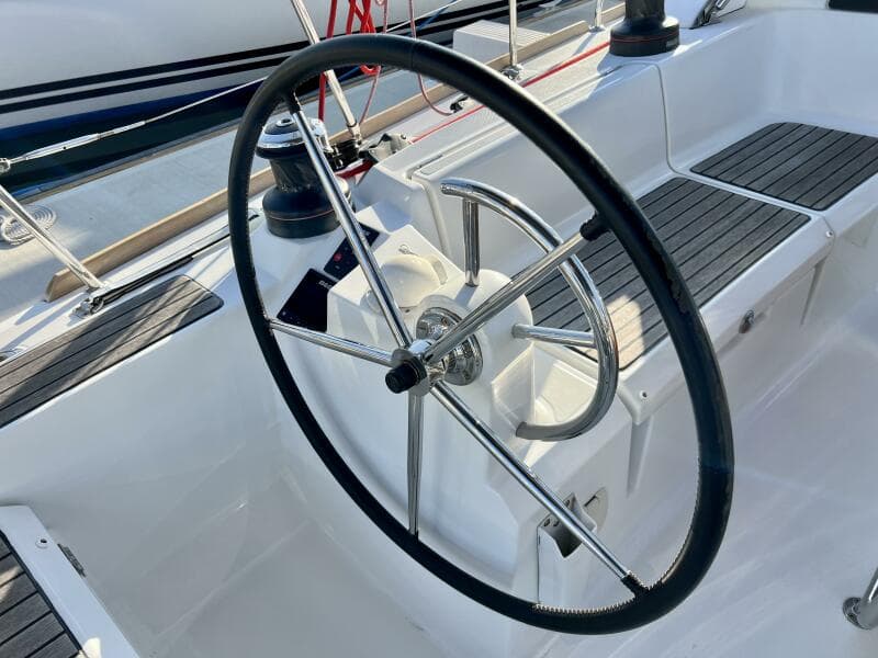 2013 Jeanneau 379