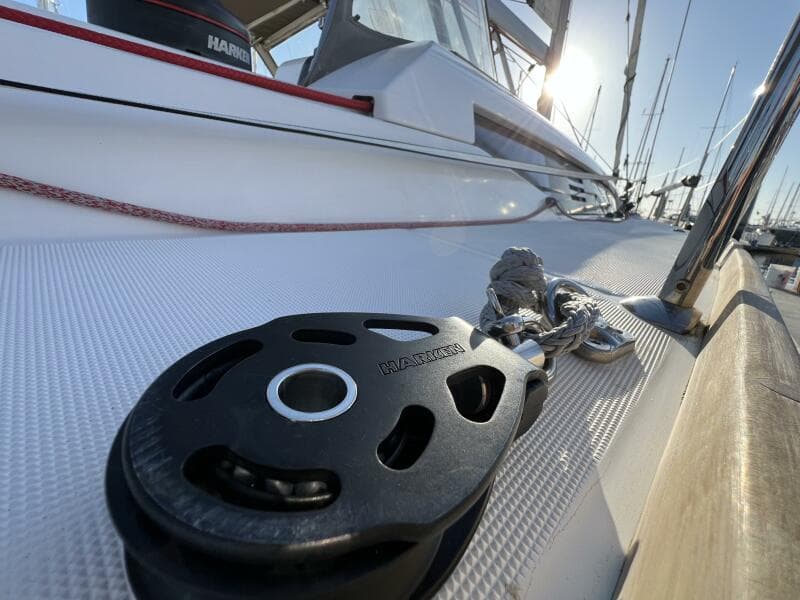 2013 Jeanneau 379