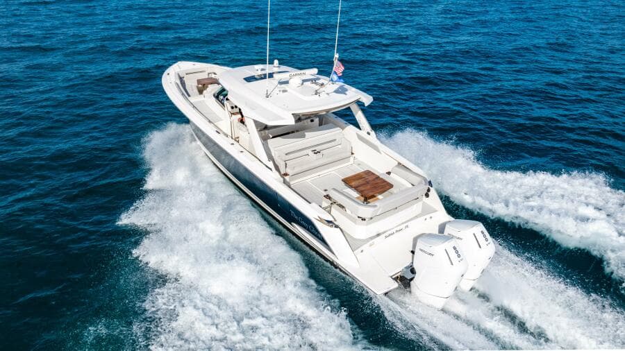 2022 Tiara Yachts 43 LS