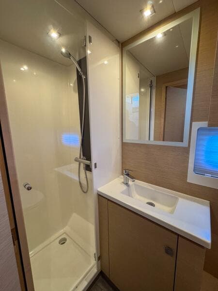2021 Fountaine Pajot MY44