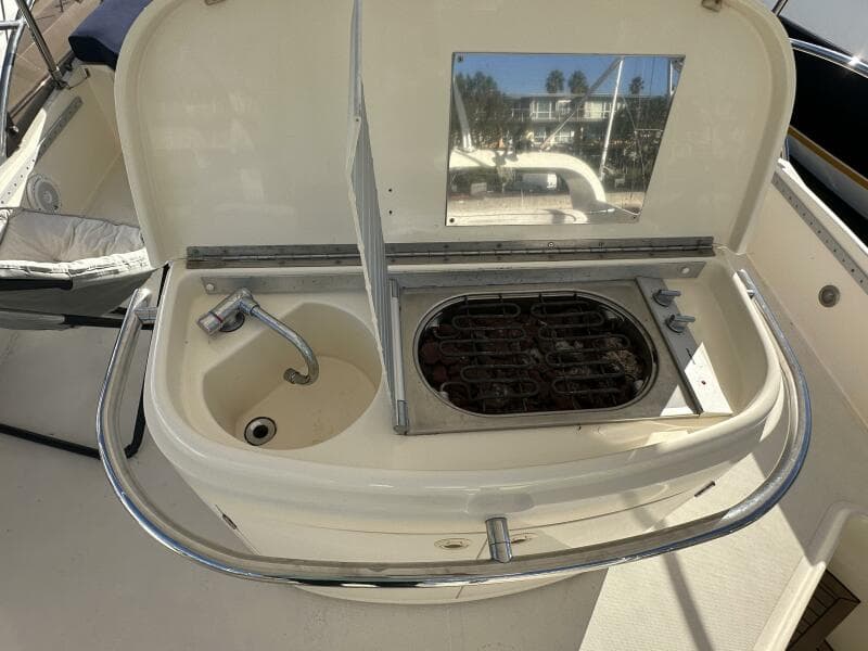 2003 Aicon 56 Flybridge