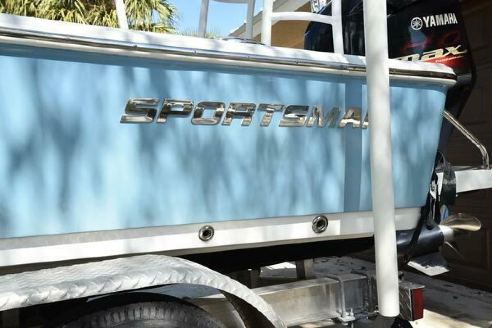 2018 Sportsman Tournament 214 Bay Boat