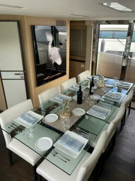 2015 Monte Carlo Yachts MCY86