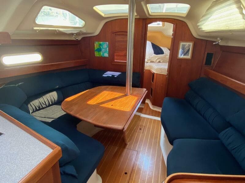 2001 Hunter 340