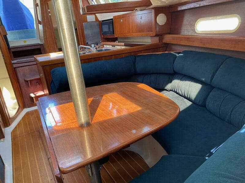 2001 Hunter 340