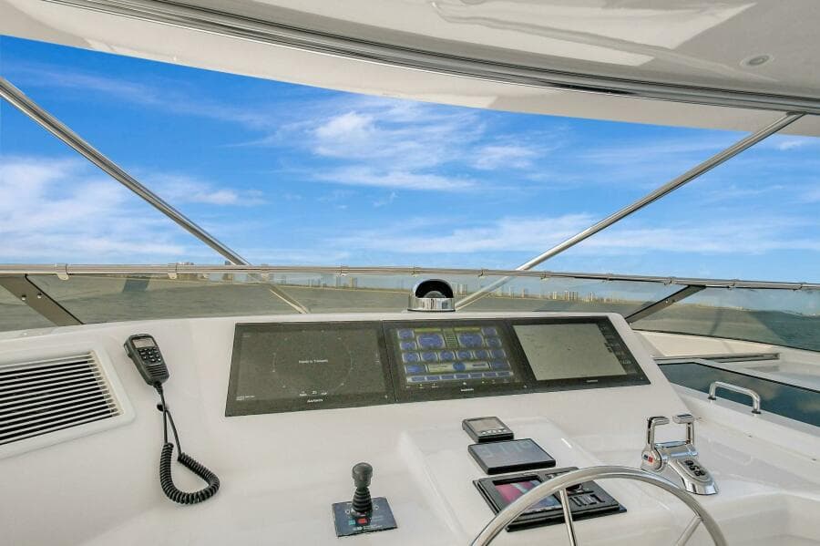 Flybridge Helm Electronics