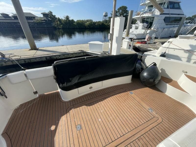 2006 Carver 56 VOYAGER
