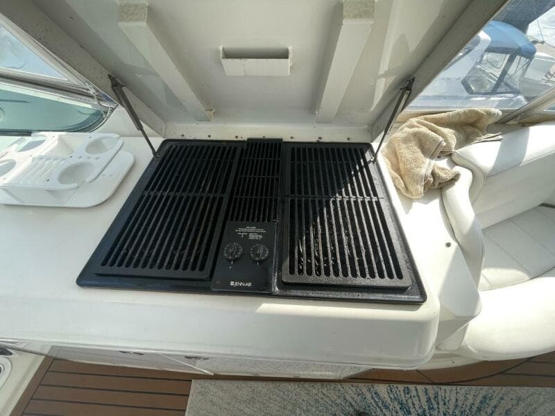 2006 Carver 56 VOYAGER