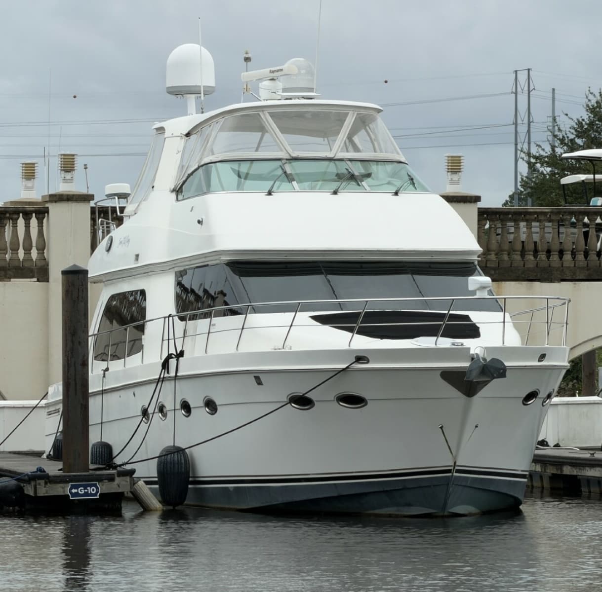 2006 Carver 56 VOYAGER