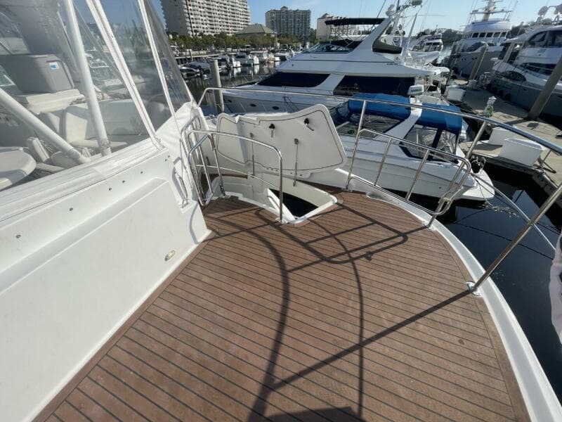 2006 Carver 56 VOYAGER