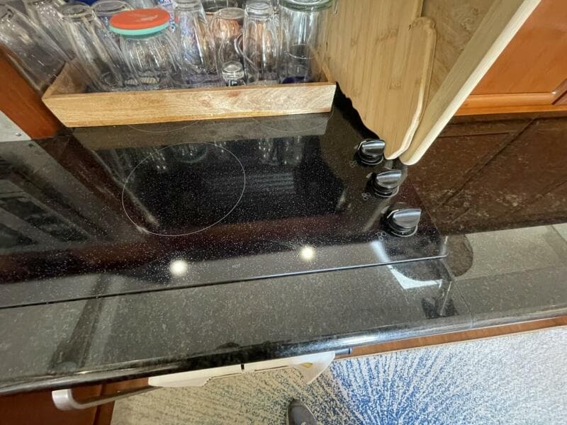 2006 Carver 56 VOYAGER