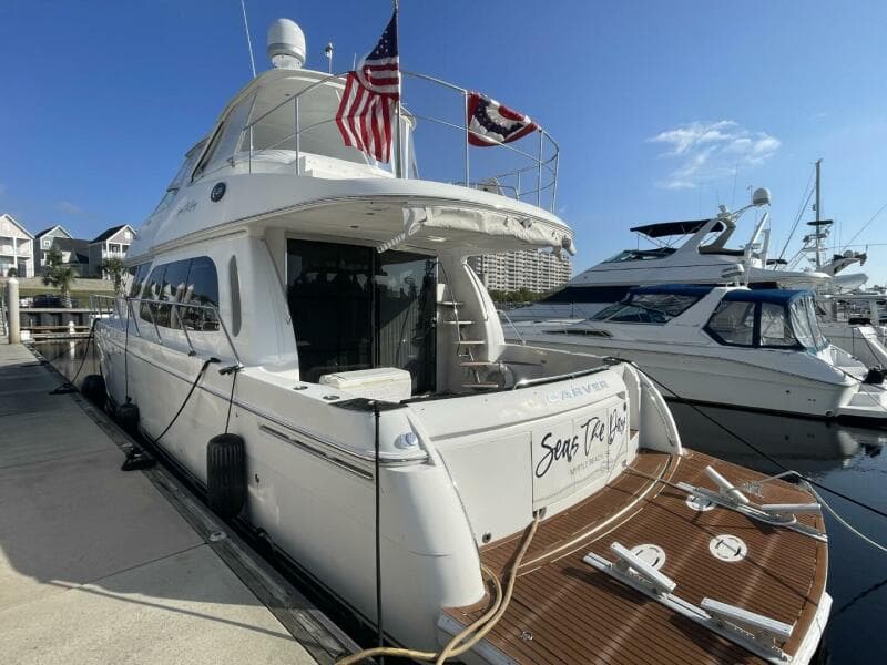 2006 Carver 56 VOYAGER