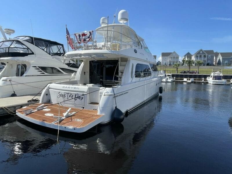 2006 Carver 56 VOYAGER