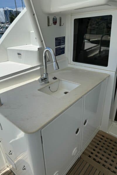 2010-lagoon-440-sail-9322643-20240529095120408-1_XLARGE.jpg