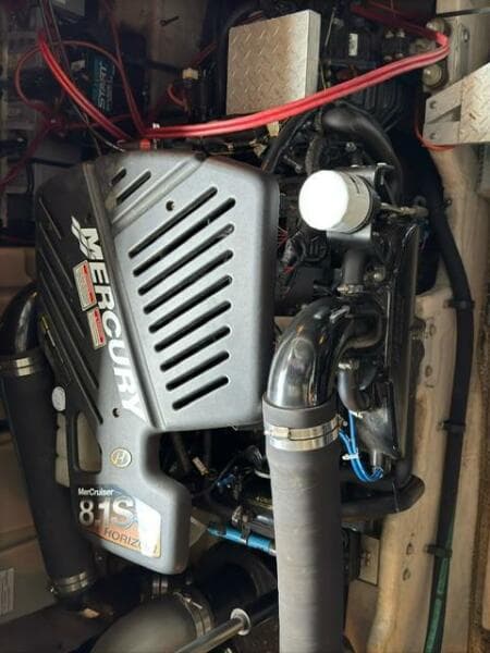 Engine compartment of a 2003 Sea Ray 380 Sundancer with Mercury 8.1S Horizon engine.