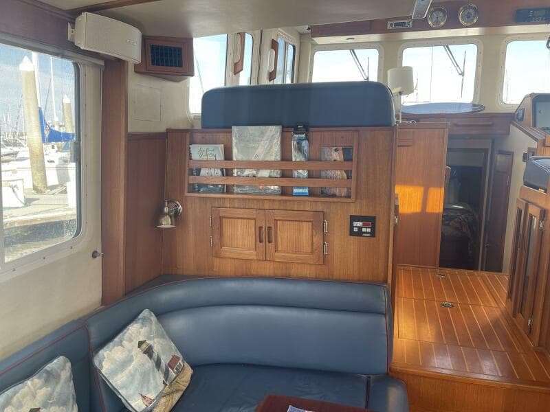 2005 Nordic Tugs 37