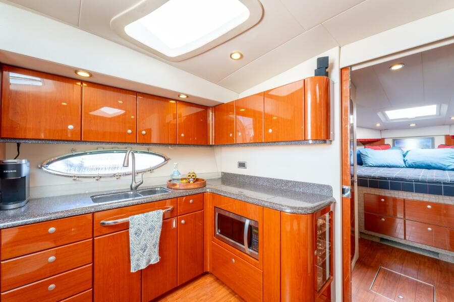 2007 Formula 45 Yacht