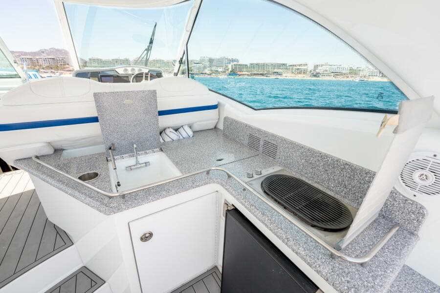 2007 Formula 45 Yacht