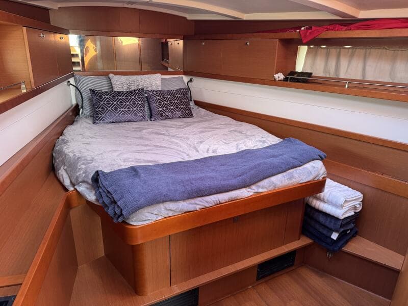 2015 Beneteau Oceanis 45
