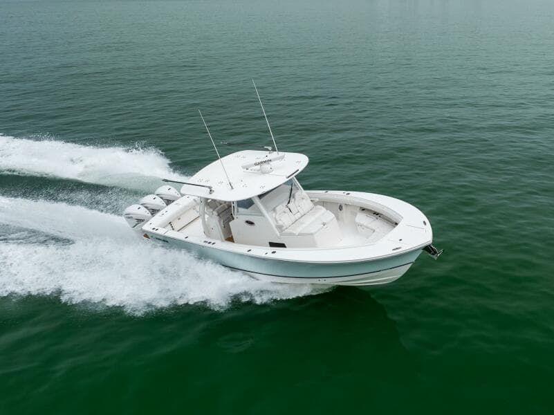 2023 Regulator 37