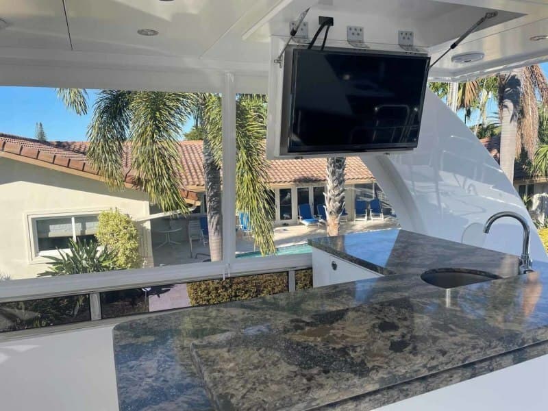 Flybridge 