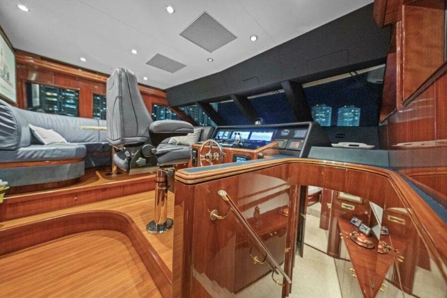 2006 Cheoy Lee Motoryacht
