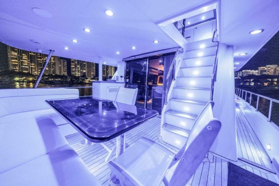 2006 Cheoy Lee Motoryacht