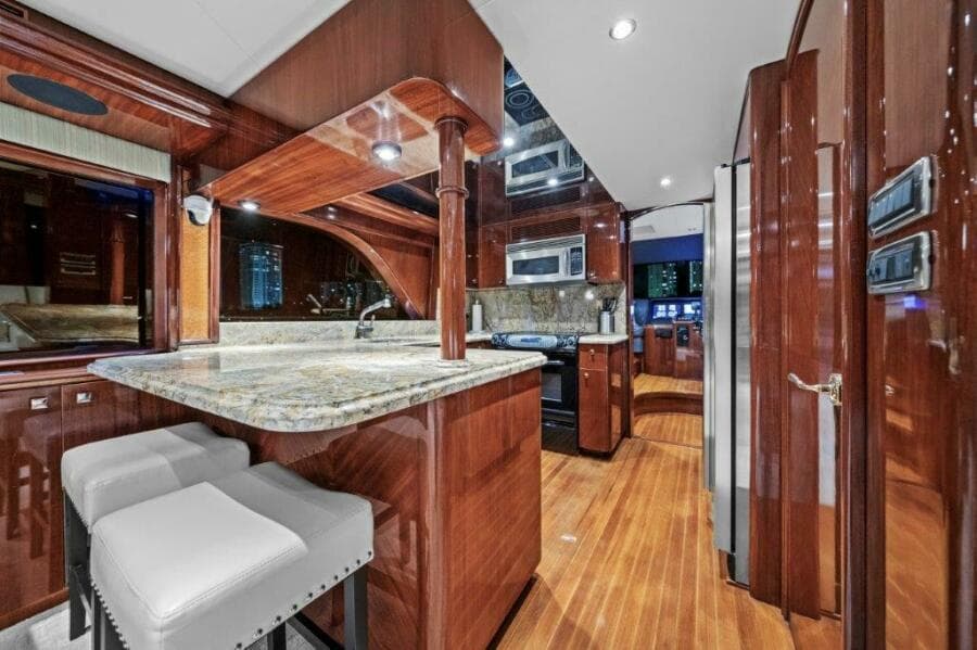 2006 Cheoy Lee Motoryacht