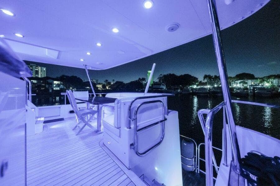 2006 Cheoy Lee Motoryacht
