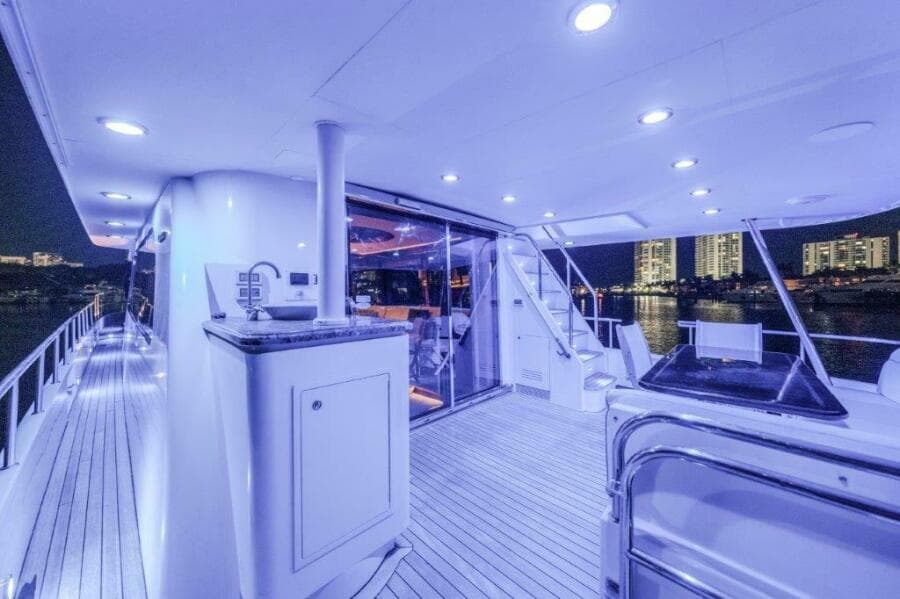 2006 Cheoy Lee Motoryacht