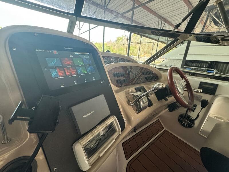 2002 Sea Ray 380 Sundancer