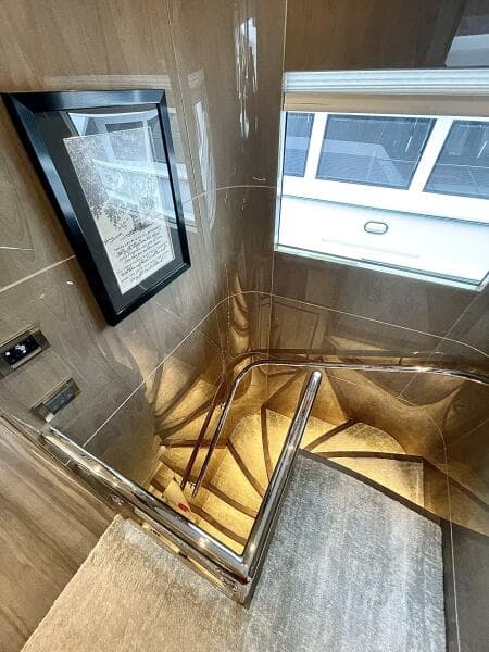 2021 Hargrave Skylounge Flush Deck