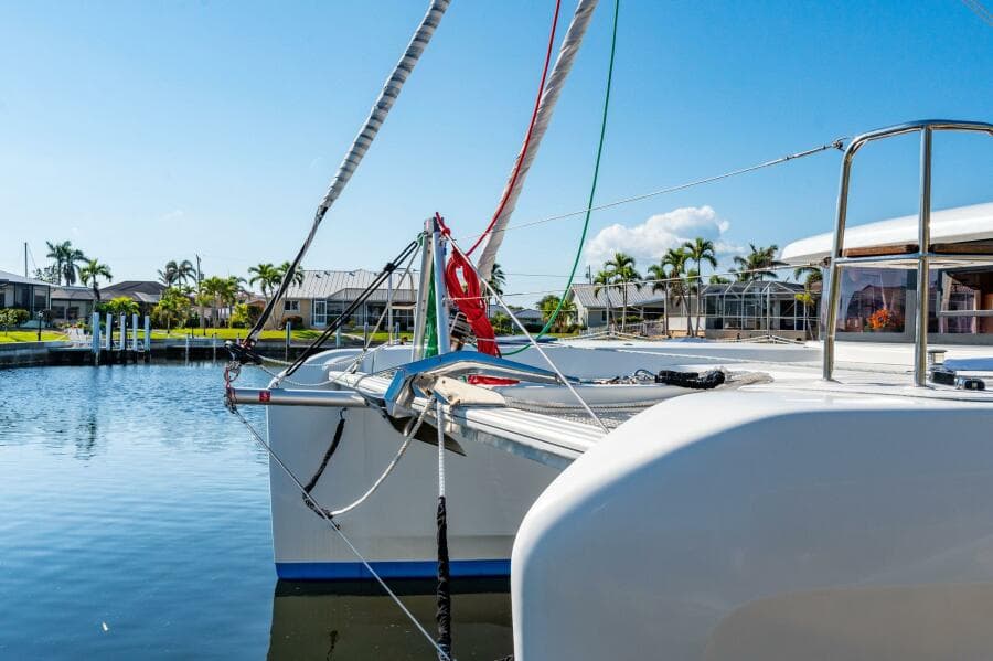 2019-lagoon-42-sail-9680095-20250213052837474-1_XLARGE.jpg