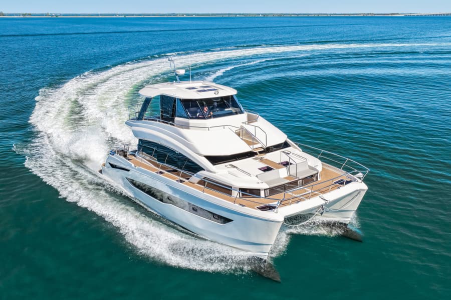 2022 Aquila 54 Yacht