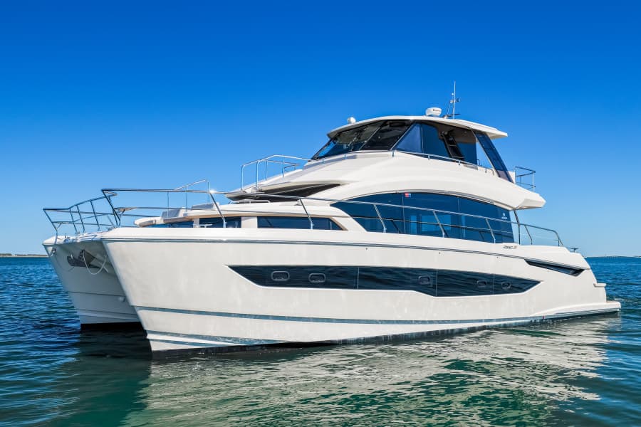 2022 Aquila 54 Yacht