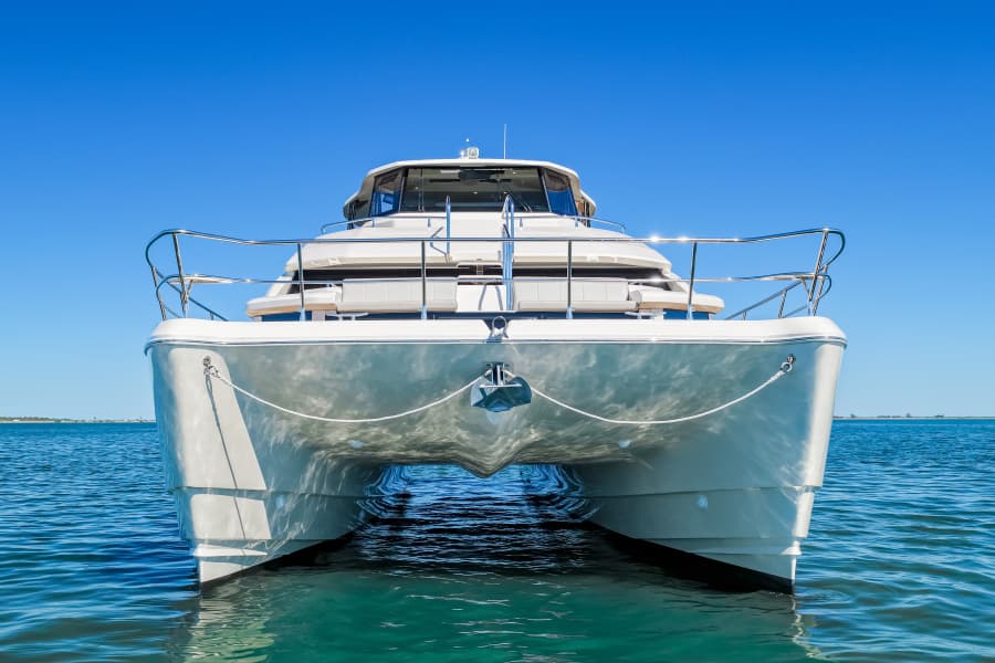 2022 Aquila 54 Yacht