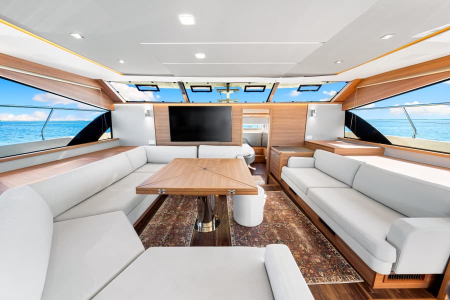 2022 Aquila 54 Yacht