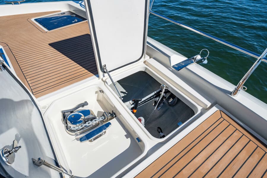 2022 Aquila 54 Yacht