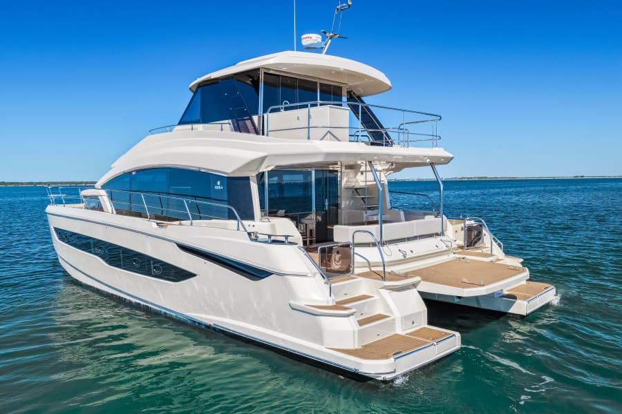 2022 Aquila 54 Yacht
