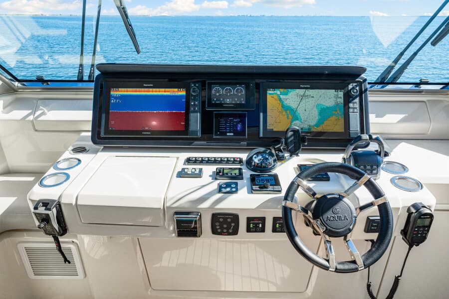 2022 Aquila 54 Yacht