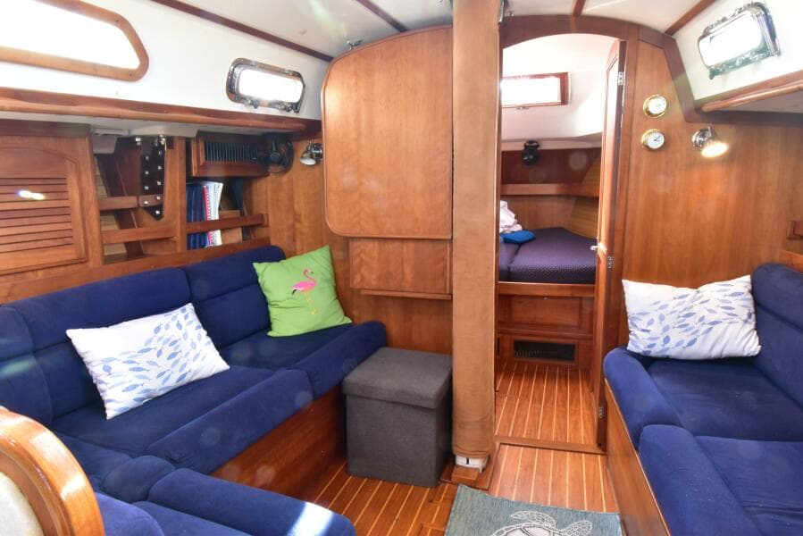 saloon