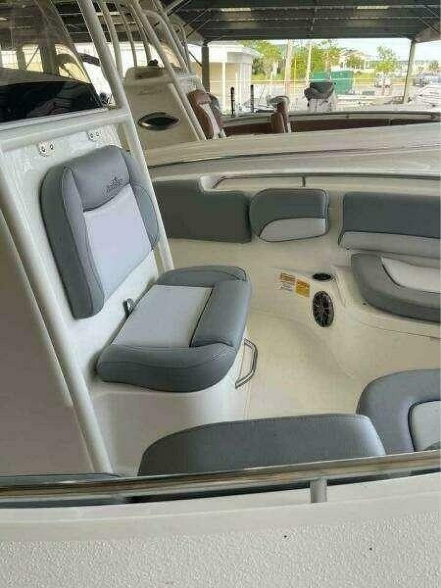 2022 NauticStar 2102 Legacy