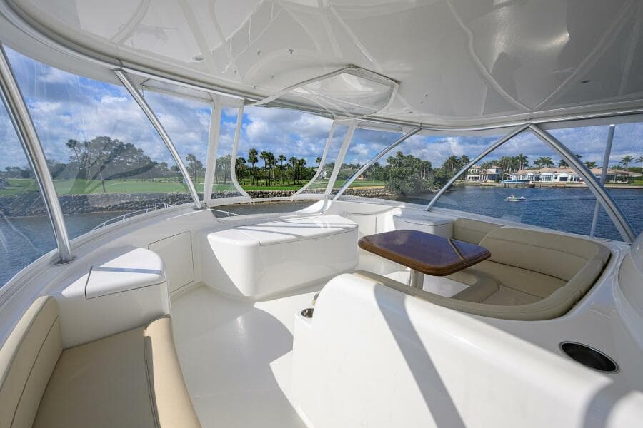 Viking 80 - LAMPLIGHTER - Flybridge