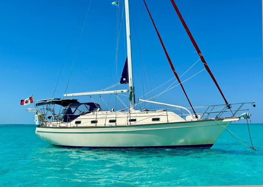 1999 Island Packet 380