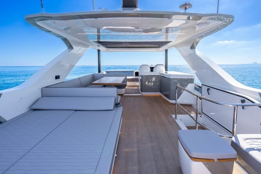 2027 Pearl 63