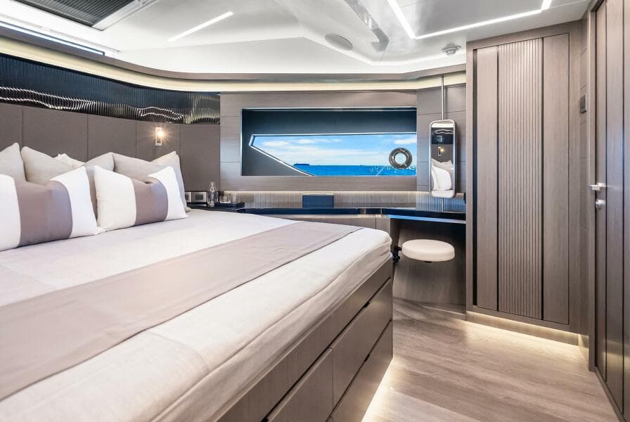 2027 Pearl 63