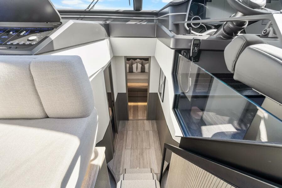 2027 Pearl 63