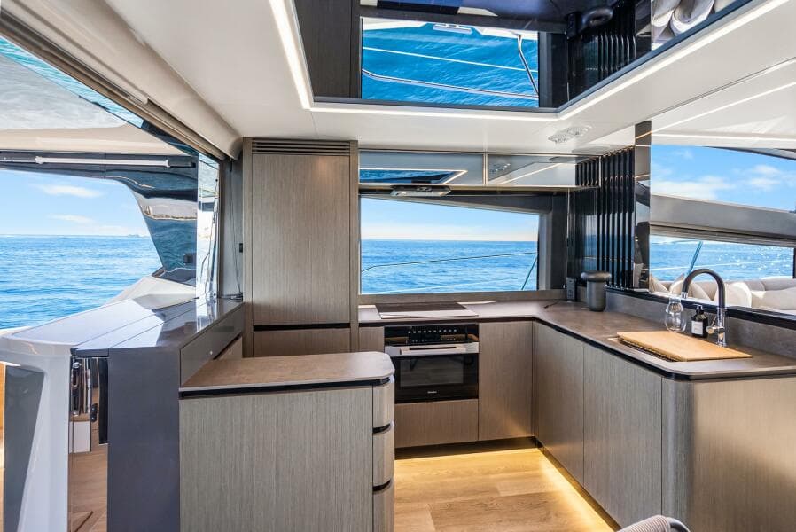 2027 Pearl 63